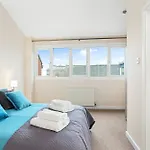 Magical Penthouse Next To Arena